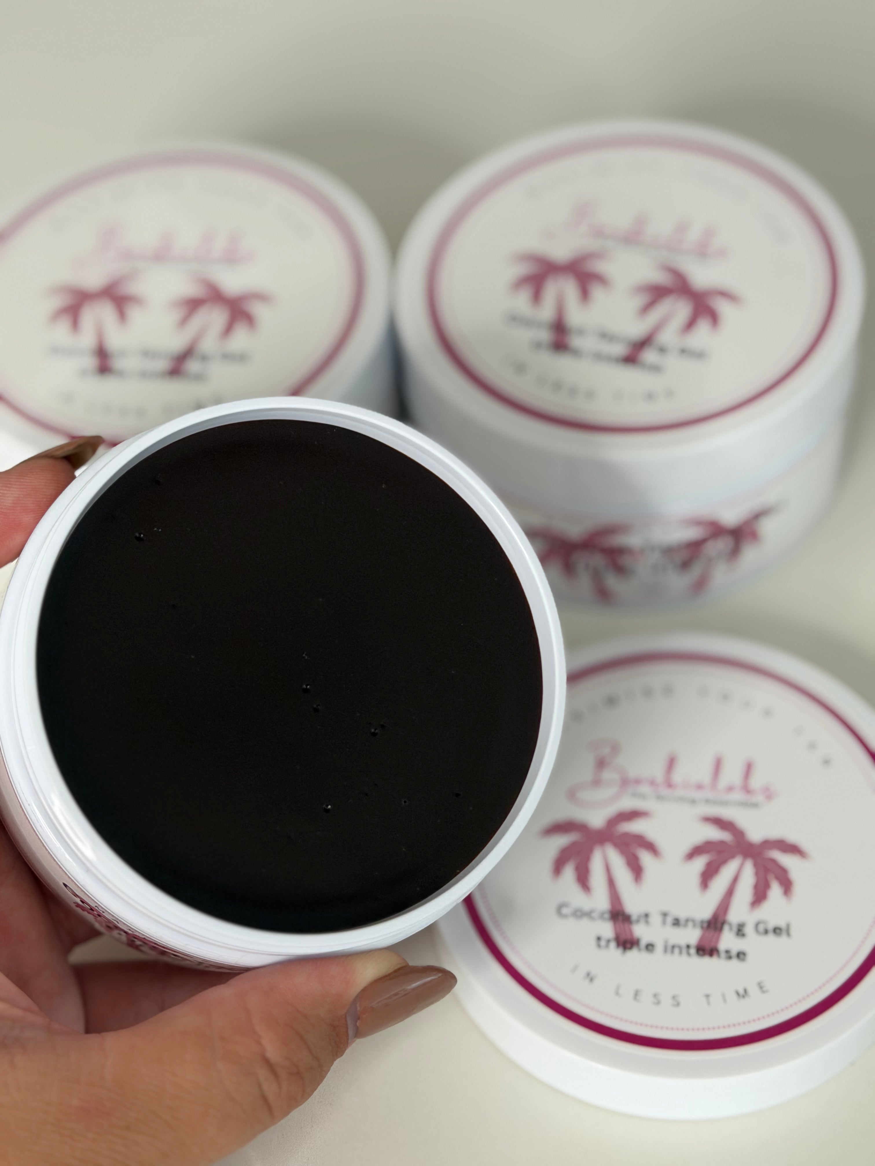 Triple Intense coconut tanning gel